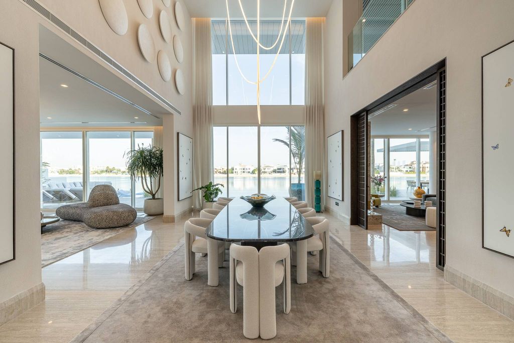 Luxury Villa for sale in Dubai luxury villa for sale in dubai2.jpg